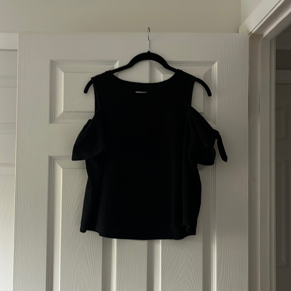 Madewell Cold Shoulder Black Short Sleeve Top